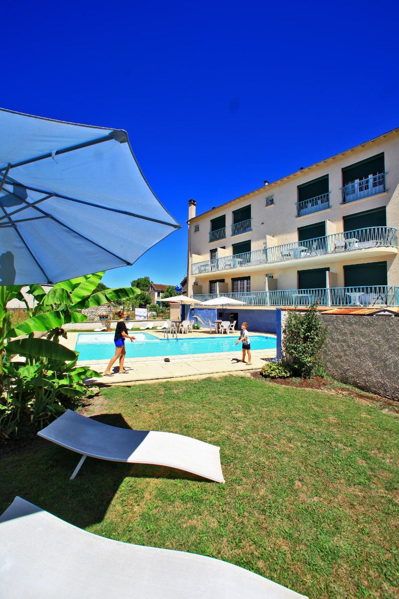 Le Quercy Hotel Souillac Exterior photo